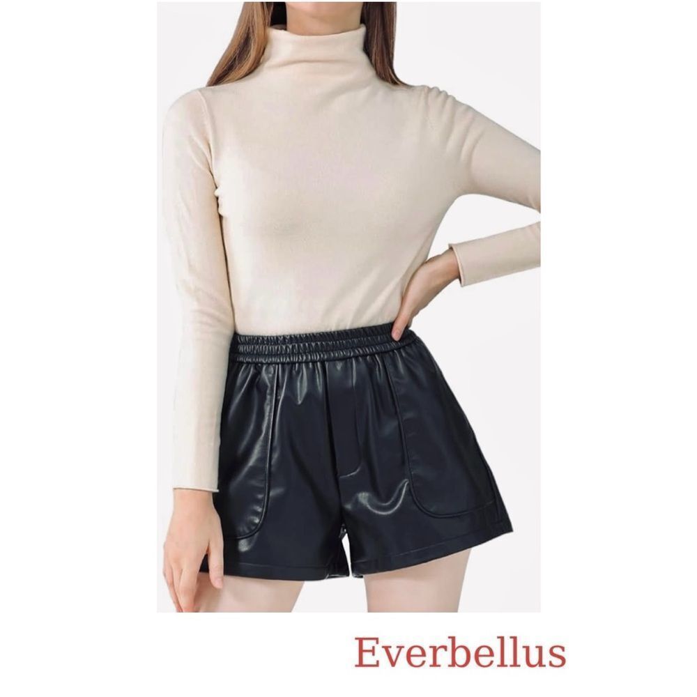 Everbellus Women Casual Wide
Leg Faux Leather Shorts